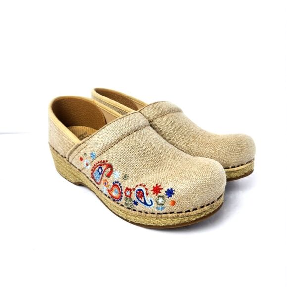 Dansko Vegan Jute Embroidered Floral Paisley Print Clog Tan Size US 7.5-8 EU 38 - Picture 1 of 7